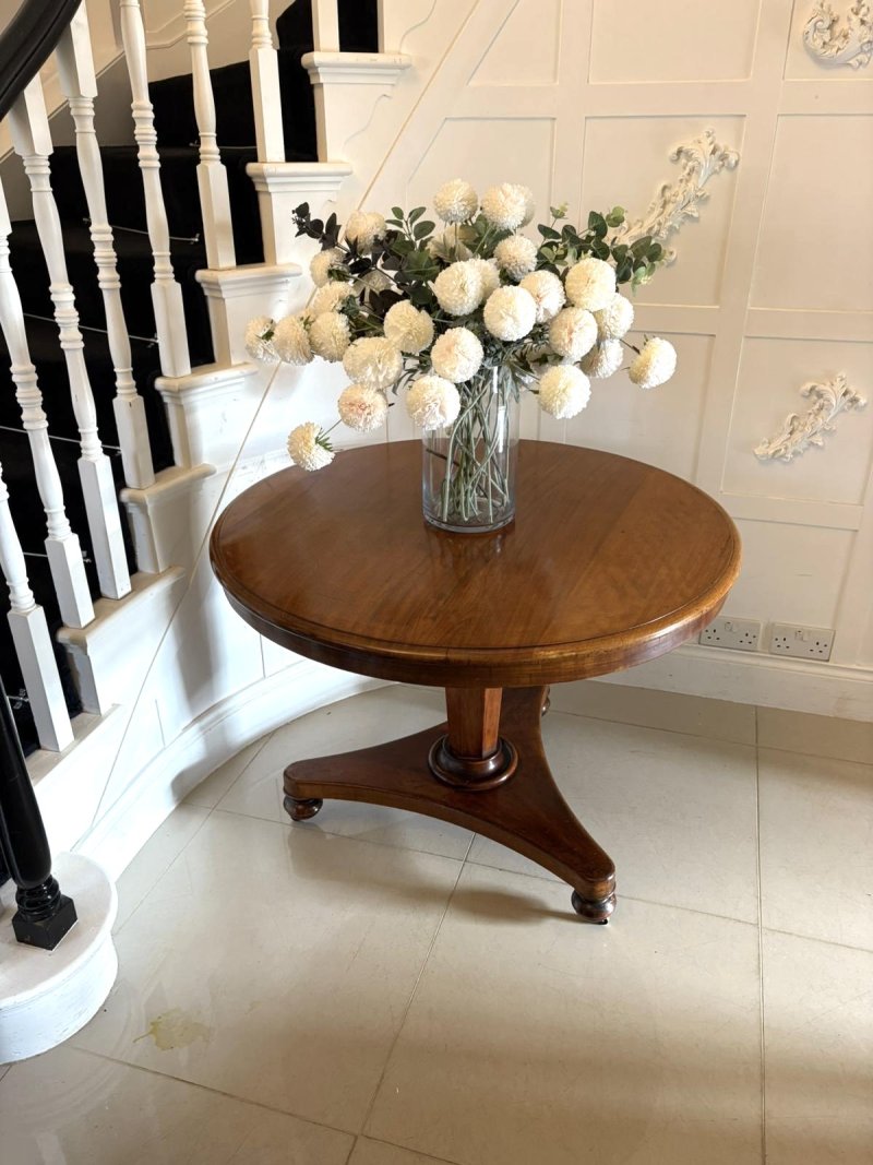 Antique Victorian Mahogany Tilt-Top Dining / Centre Table